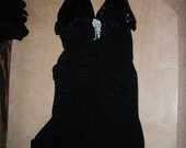 juoda suknele