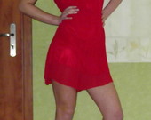 Šifoninė raudona suknelė