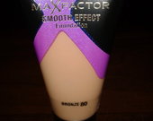 Max Factor smooth effect