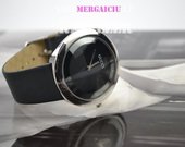 GUCCI moteriskas laikrodis labai grazus!