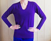 Minkštas violetinis megztinis