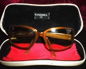Chanel akinukai nuo saulės (tikri)