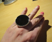 Masyvus juodas žiedas