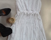 Nuostabi balta suknelė