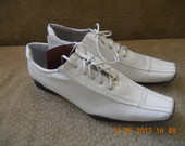 vyriski nauji balti batai