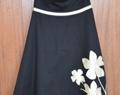 Nauja juodos spalvos suknele su gifiuru 36-38 d