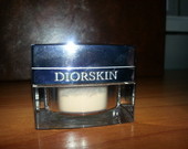 DiorSkin Nude biri pudra