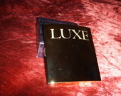 Kompaktinė pudra "LUXE"