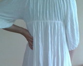 Balta medvilninė suknelė