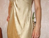 H&M auksinė suknelė