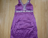 violetine silkine suknele