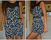nuostabus playsuit!