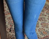 skinny jeans :)