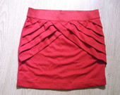 Raudonas sijonas 