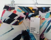 Naujos,stilingos patterned rašto H&M kelnės
