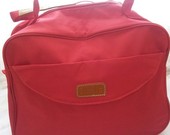 Raudonas krepšys