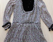 suknele Anna Sui