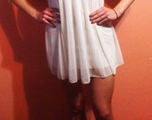 Nauja balta suknėlė