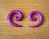 Violetiniai ragai / sraigės / tuneliai / plugs 4mm