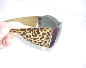 leopardiniai akinukai
