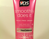 VO5 Smoothly Does It