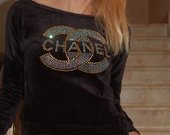 Chanel prabangus kostiumas