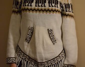 Raštuotas megztinis