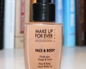 Make up for ever Face & Body No. 3