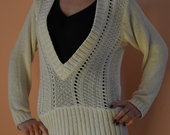 Smelio spalvos megztinis
