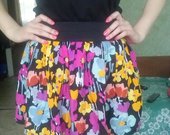 Gražus gėlėtas sijonas