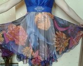 Mėlyna/indigo suknelė su gėlių motyvais
