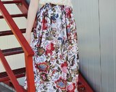 Nuostabus ilgas gėlėtas sijonas