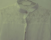 balti vintažiniai marškinėliai