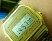 Laikrodis aukso spalvos Casio analogas