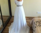 Įstabaus grožio vestuvinė suknelė