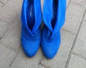 Mėlyni bateliai 