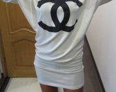 Chanel suknele