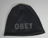 Šilta OBEY stiliaus kepurė