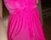 Ryški neoninė suknelė
