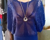 Stilingas mėlynas megztinukas