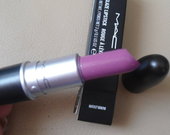 MAC  violetinis lupdazis bubblegum
