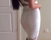 Balta kokteilinė suknelė