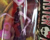 Monster high freaky fushion operetta doll