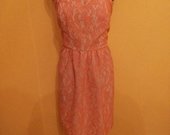 Koralinės/rožinės spalvos suknelė