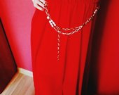 Ilga raudona suknelė
