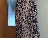 Elegantiska marginto audinio suknele
