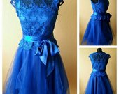 Puošni, mėlyna suknelė
