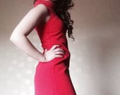 grazi raudona suknele