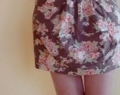 Gėlėta sijonas