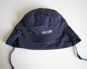 Kepurė su apsauga kakliukui, 47 cm